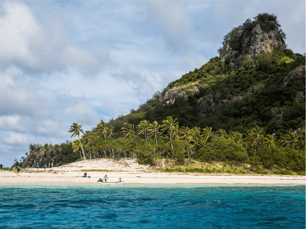 Charter Boat -Island Hopping Tour