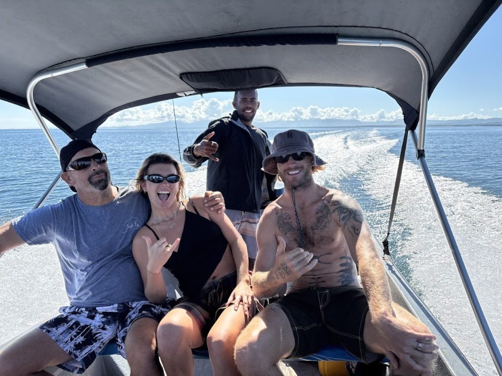 Surf Cloudbreak & Namotu Lefts — Boat Transfer from Nabila