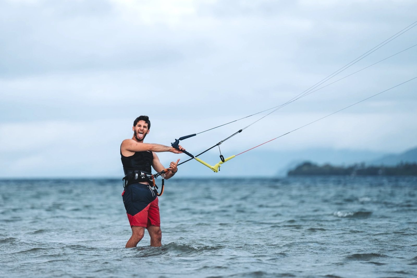 Learn to Kitesurf at Nananu-i-Ra — April to November Season